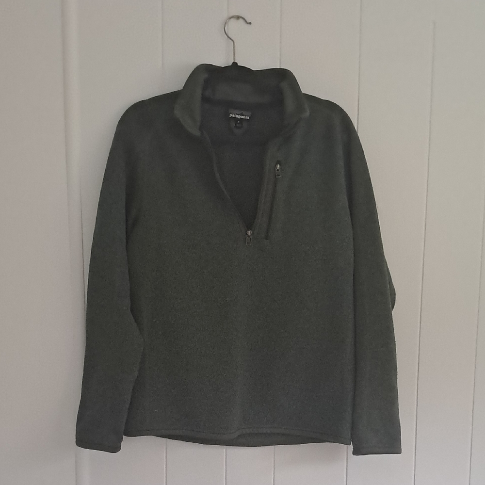 Patagonia Olive Green Half-Zip Fleece Pullover